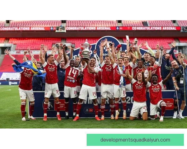 英超赛季末期，球队竞争加剧，争冠形势值得关注